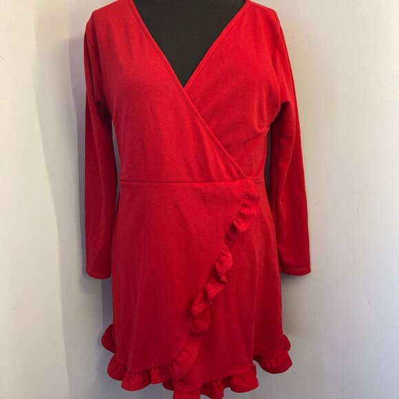 Pretty Little Things Dress, NWT, Size 16 - Picture 1 of 12